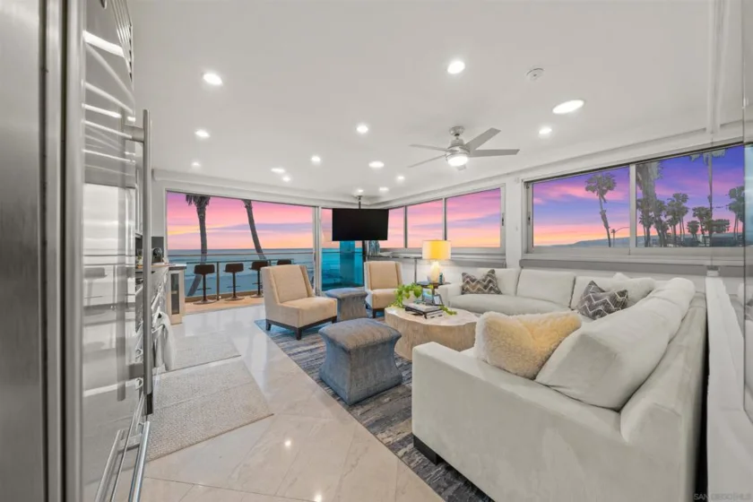 2999 Ocean Front Walk #2 photo 2