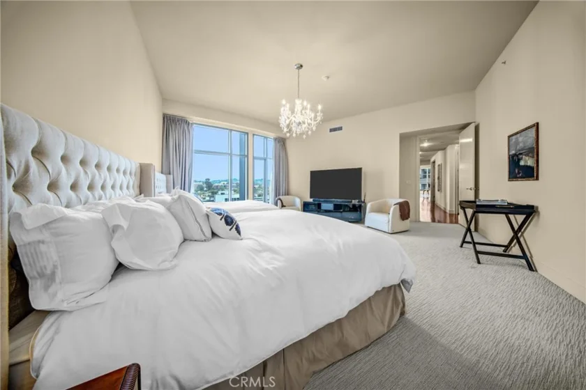 10776 Wilshire Boulevard #901 photo 17