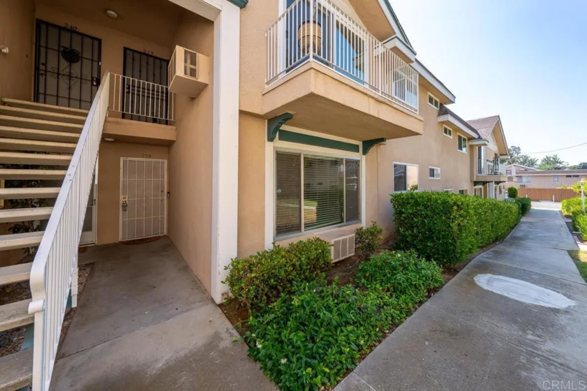4540 Maple Avenue #139 photo 1