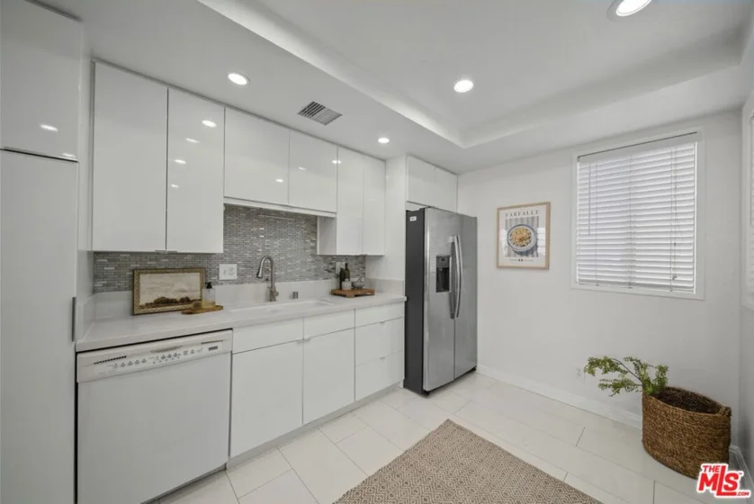 12515 Pacific Avenue #208 photo 5