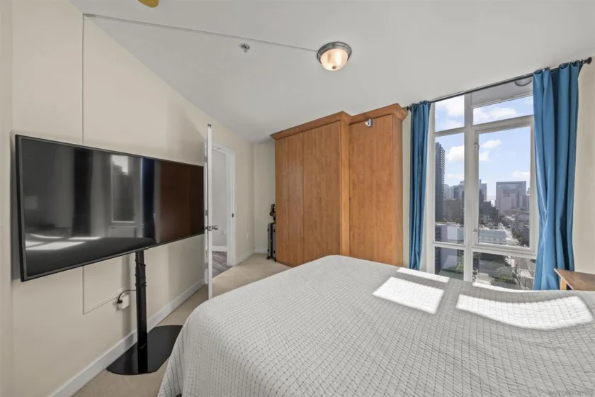 1080 Park Boulevard #1602 photo 16