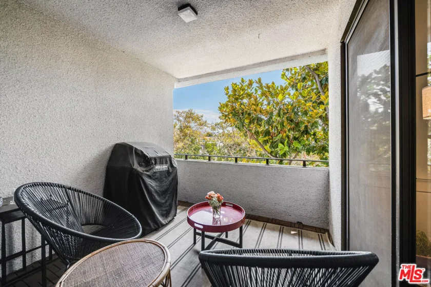 631 Wilcox Avenue #3F photo 7