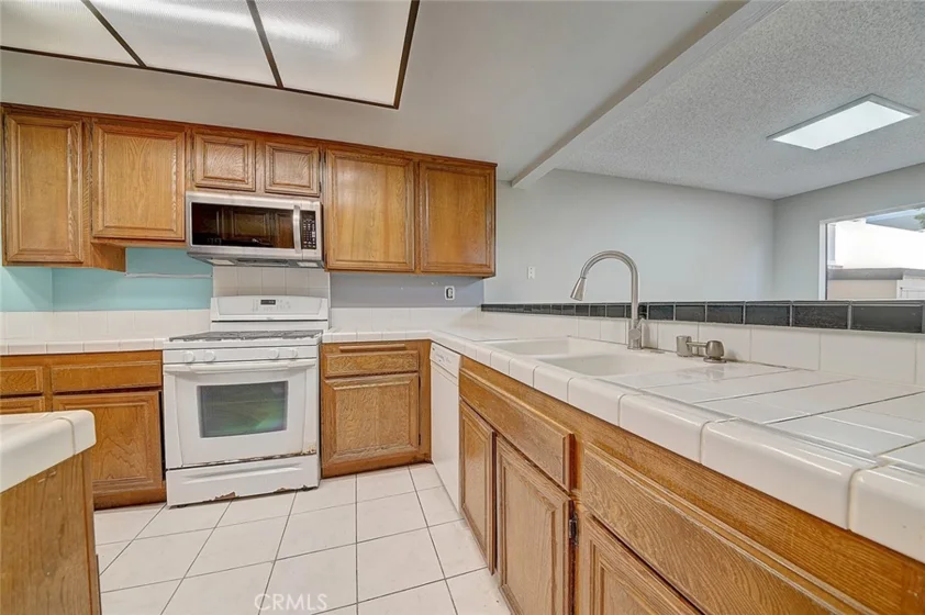 7872 Seabreeze Drive #62 photo 11