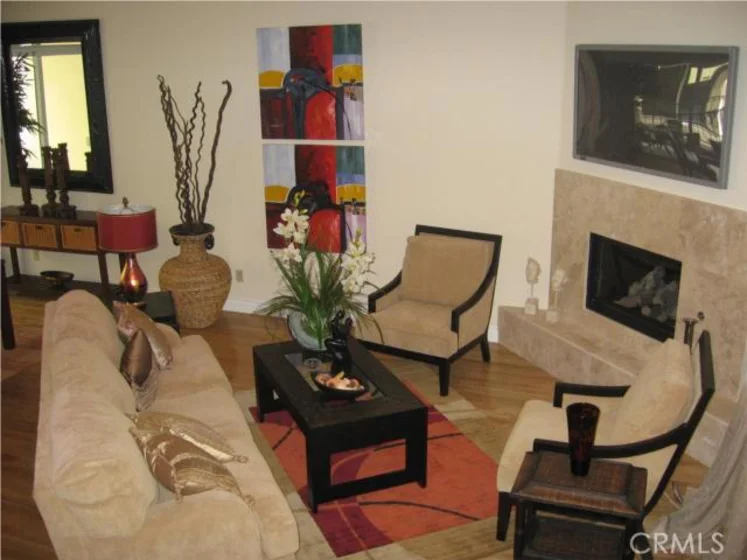 4073 Lincoln Avenue #2 photo 1