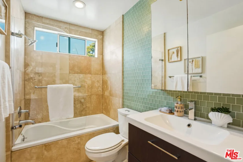 917 2nd Street #205 photo 16