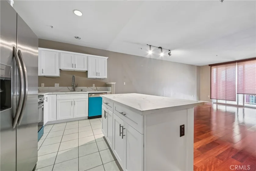 3740 Santa Rosalia #402 photo 8