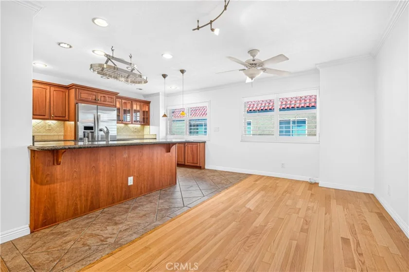 1024 Palo Verde Avenue photo 6