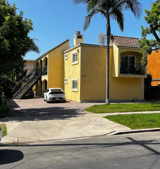 1927 Diamond Street #4 photo 1