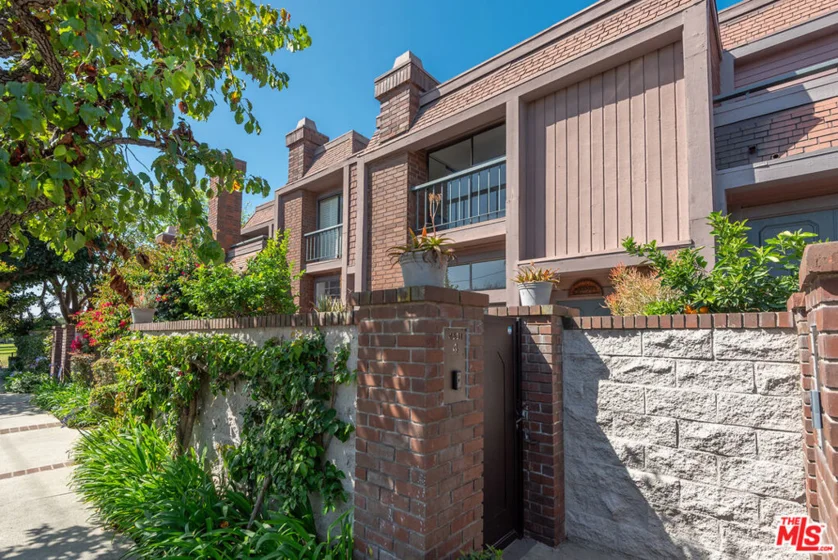 4631 Alla Road #4 photo 13