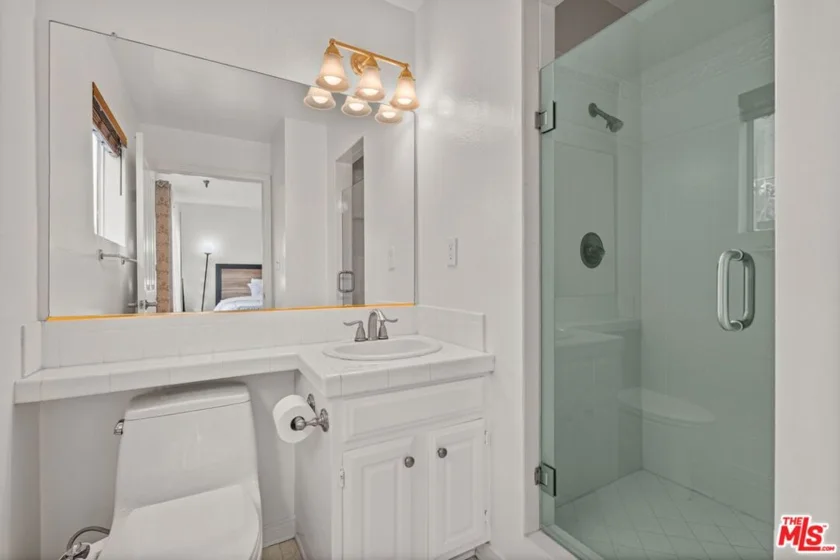 11907 Darlington Avenue #101 photo 18