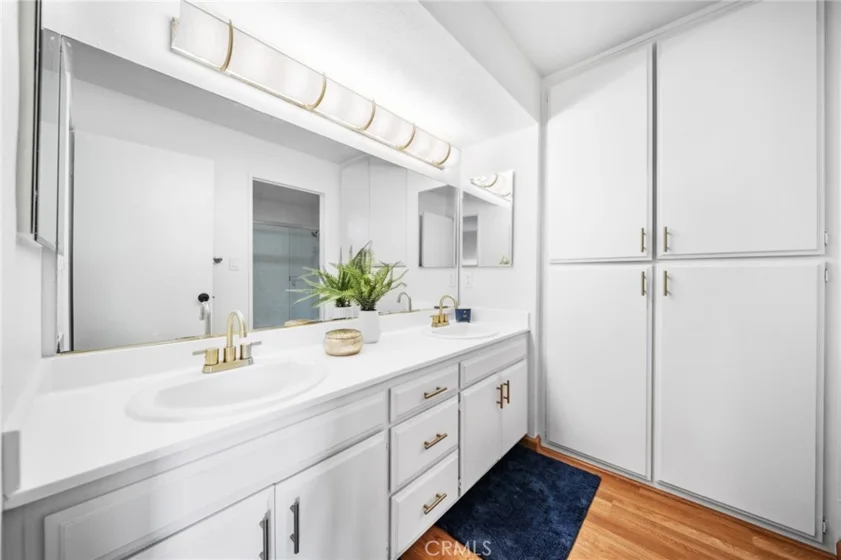 961 E California Boulevard #101 photo 12
