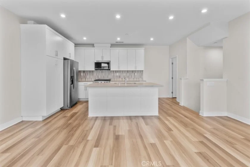 1206 W Cara photo 20