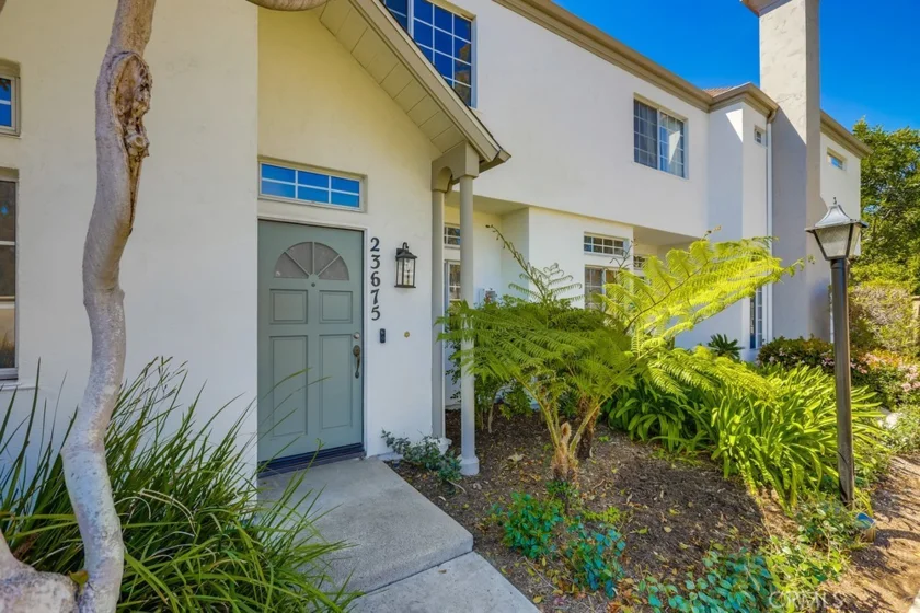 23675 Wellesley Court #15 photo 1