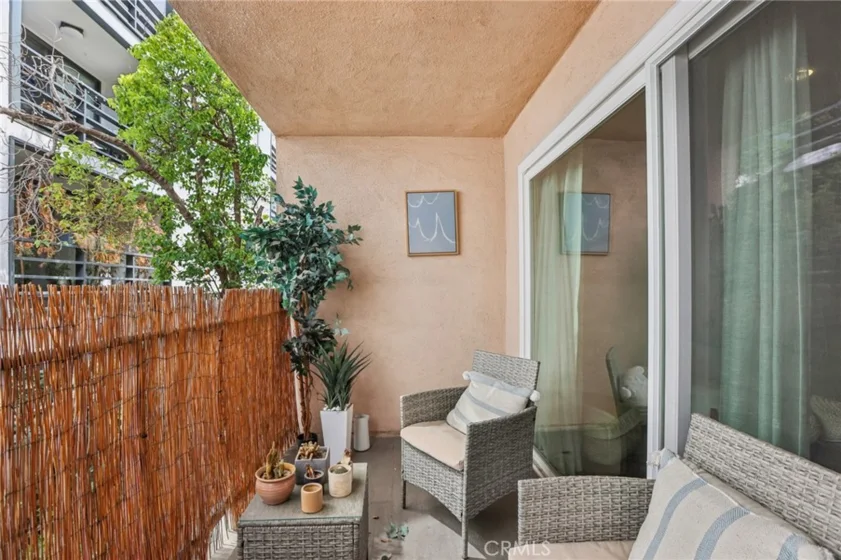 1121 N Olive Drive #211 photo 28