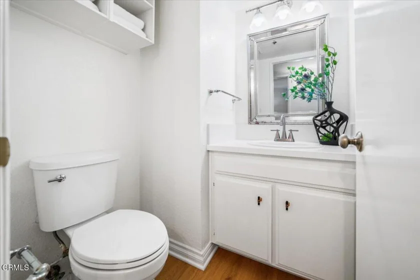 961 E California Boulevard #109 photo 31