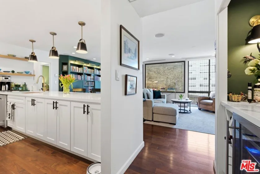 2160 Century Parkway #411 photo 2