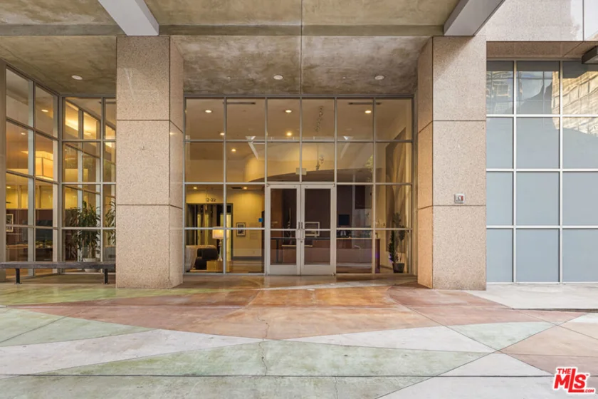 801 S Grand Avenue #1508 photo 25