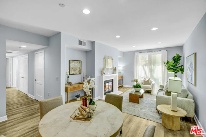 14412 Killion Street #205 photo 10