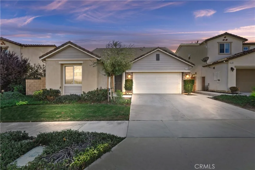 11709 Silver Birch Road photo