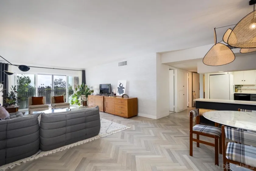 4900 Rosehedge Drive #414 photo 1