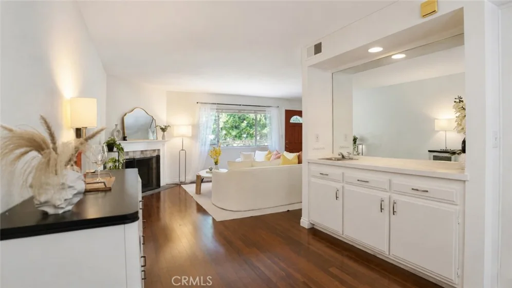 432 S Oak Knoll Avenue #4 photo 7