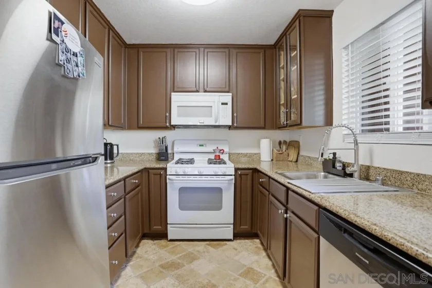 510 Calle Montecito #53 photo 31