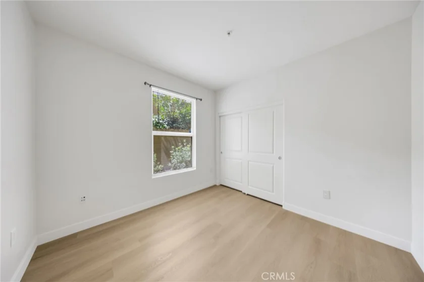 128 N Oak Knoll #111 photo 37