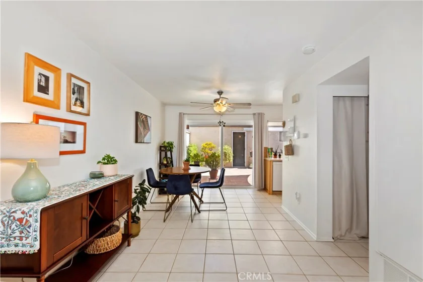 8714 Lincoln Avenue photo 10