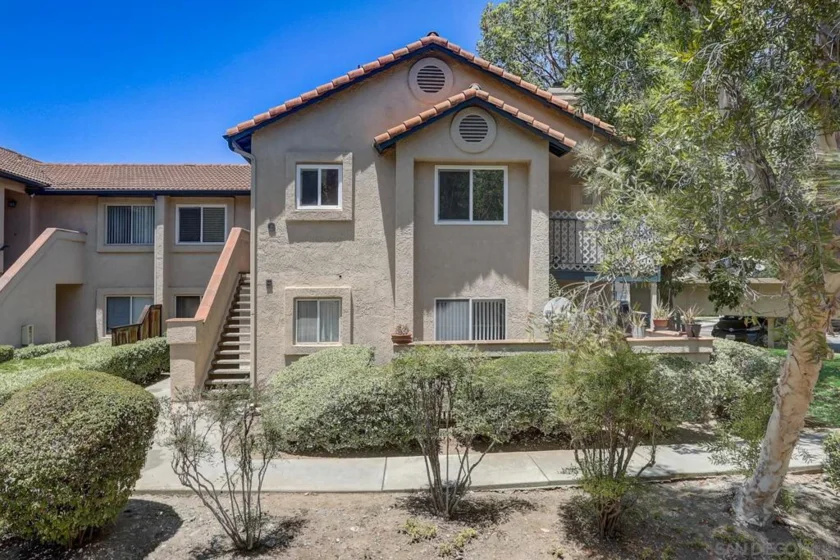11251 Avenida De Los Lobos #G photo 1