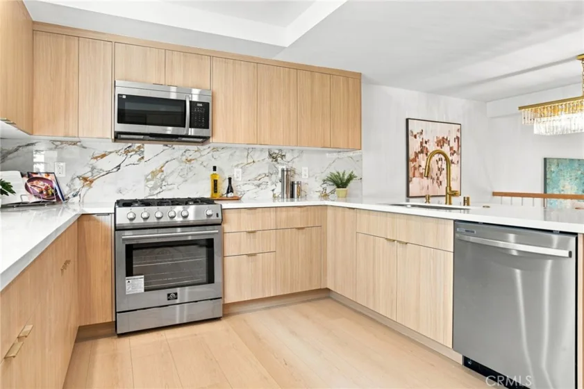 4735 La Villa Marina #D photo 7