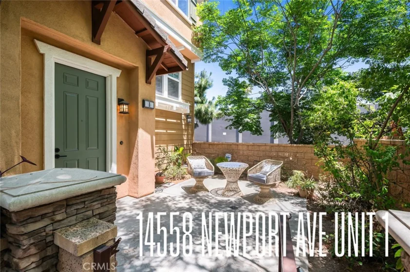 14558 Newport photo 2