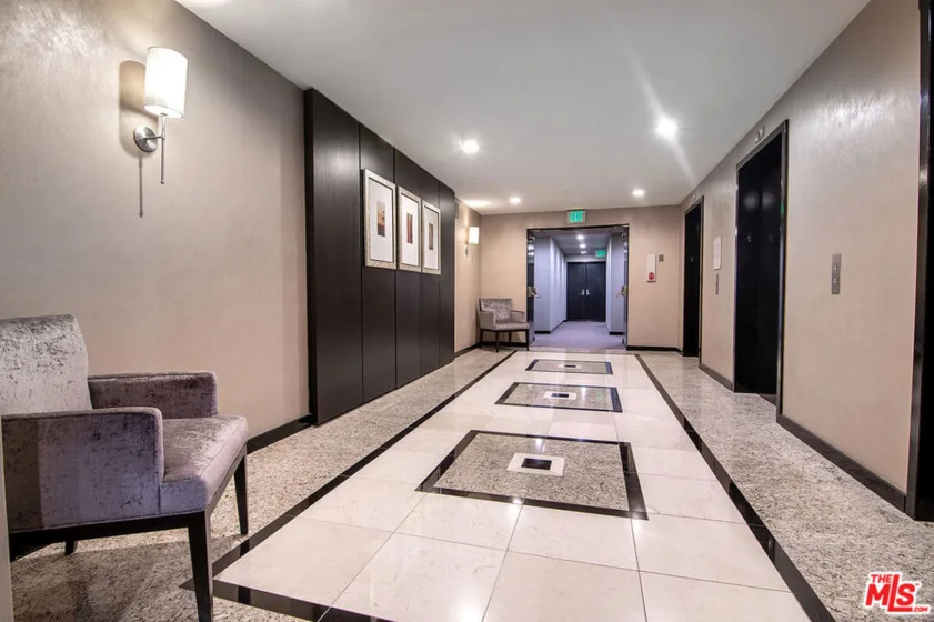 10445 Wilshire Boulevard #502 photo 7