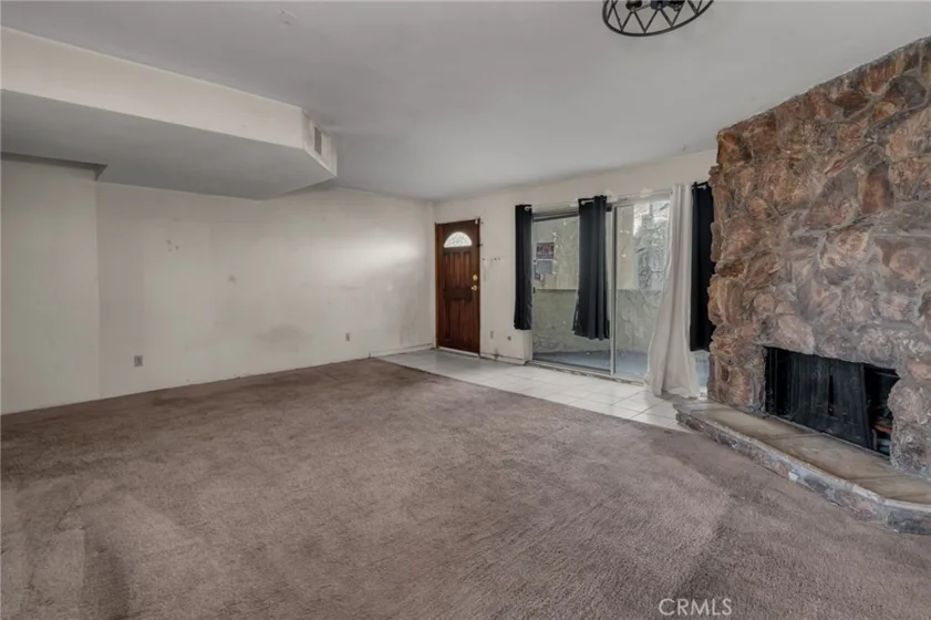 6438 Hazeltine Avenue #6 photo 8