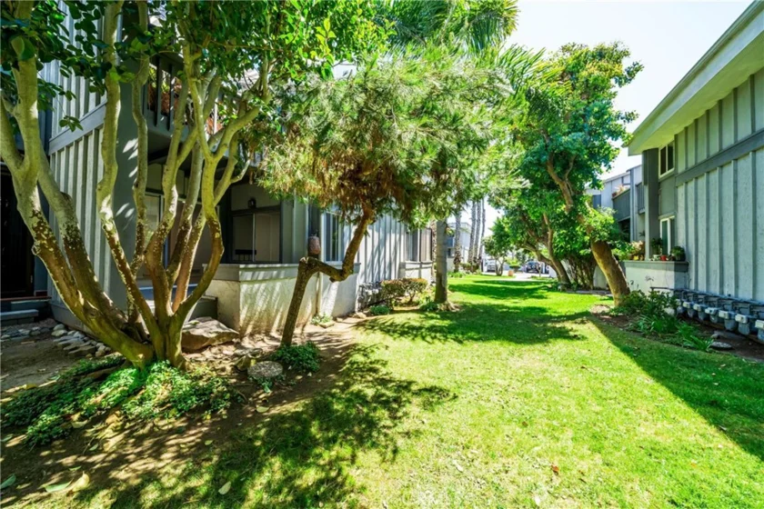 16932 Pacific Coast Highway #102 photo 4