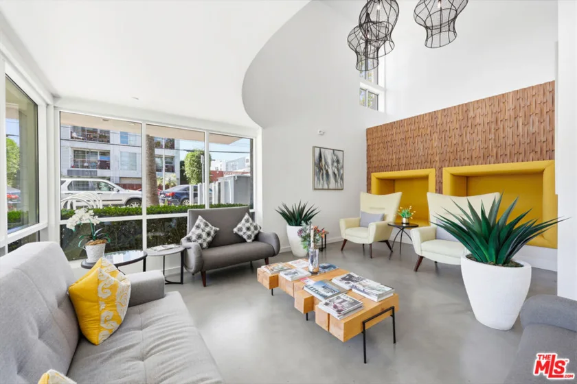4140 Glencoe Avenue #516 photo 33