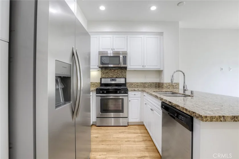 44014 Arcadia Court photo 14