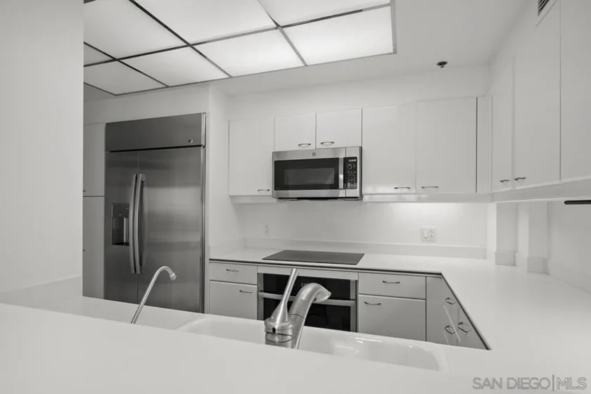 200 Harbor Drive #703 photo 7