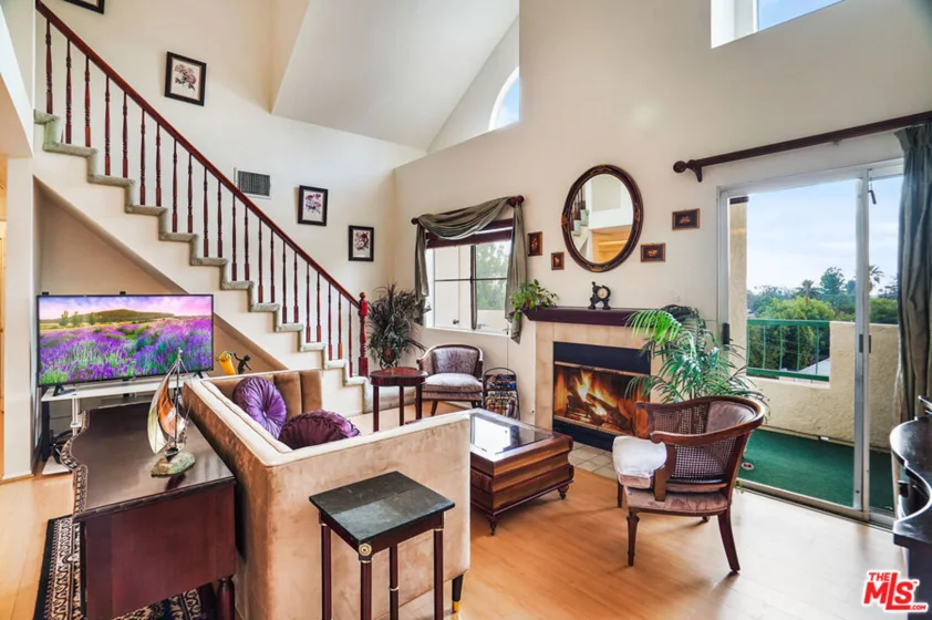 5420 Sylmar Avenue #311 photo 1