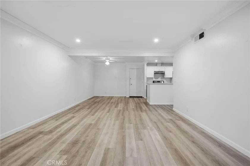 18620 Hatteras Street #206 photo 7