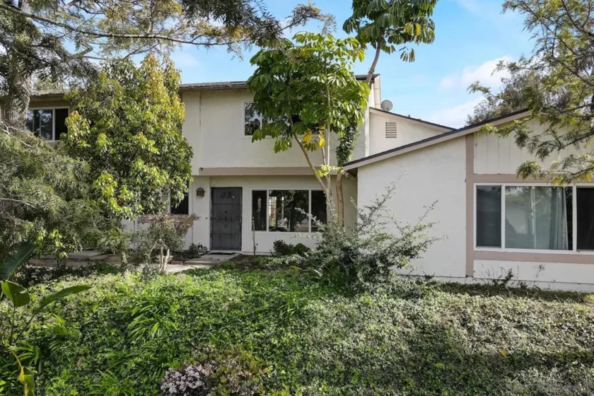 3620 Seacrest Way photo 1