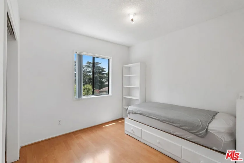 3245 Altura Avenue #8 photo 30