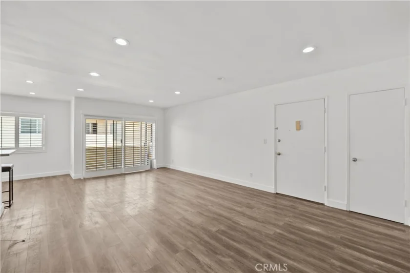 5328 Newcastle Avenue #58 photo 1