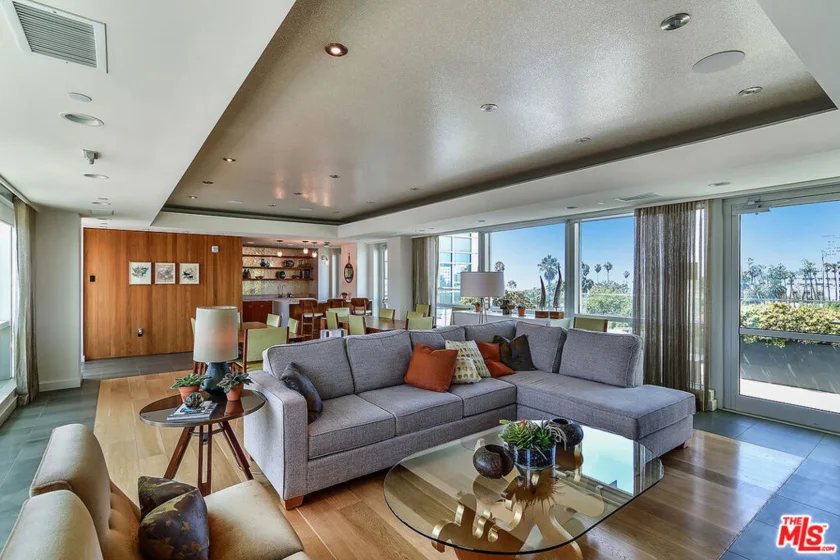 1705 Ocean Avenue #502 photo 23