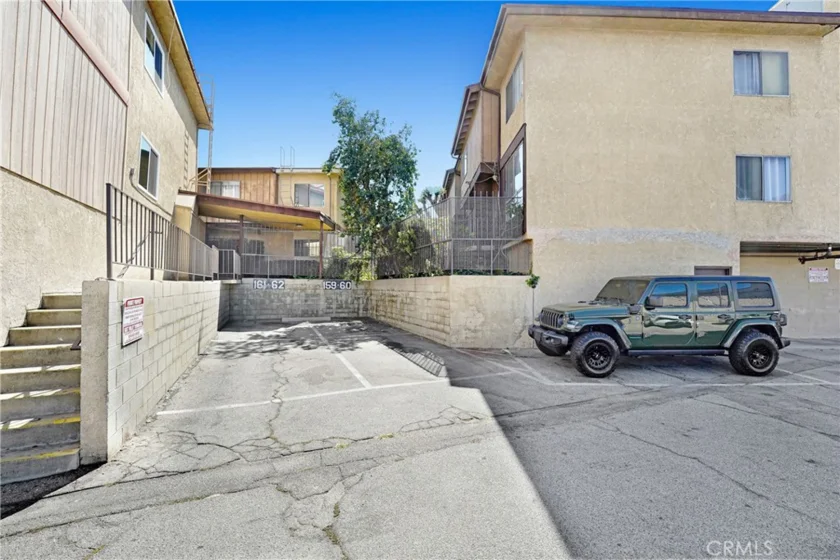 7301 Lennox Avenue #D13 photo 14