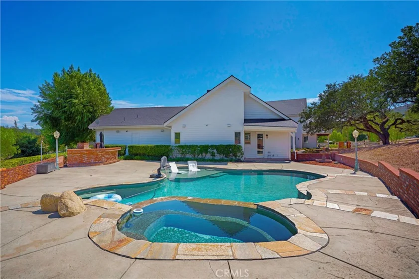 42580 Avenida Escala photo 59