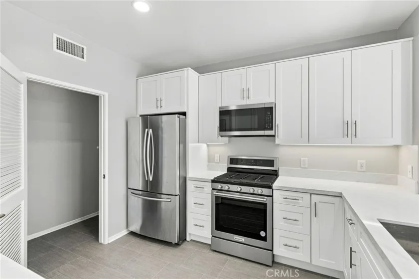 3373 Watermarke photo 18