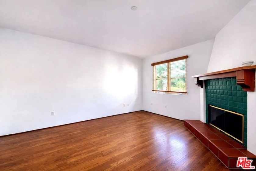 1414 N Harper Avenue #16 photo 10