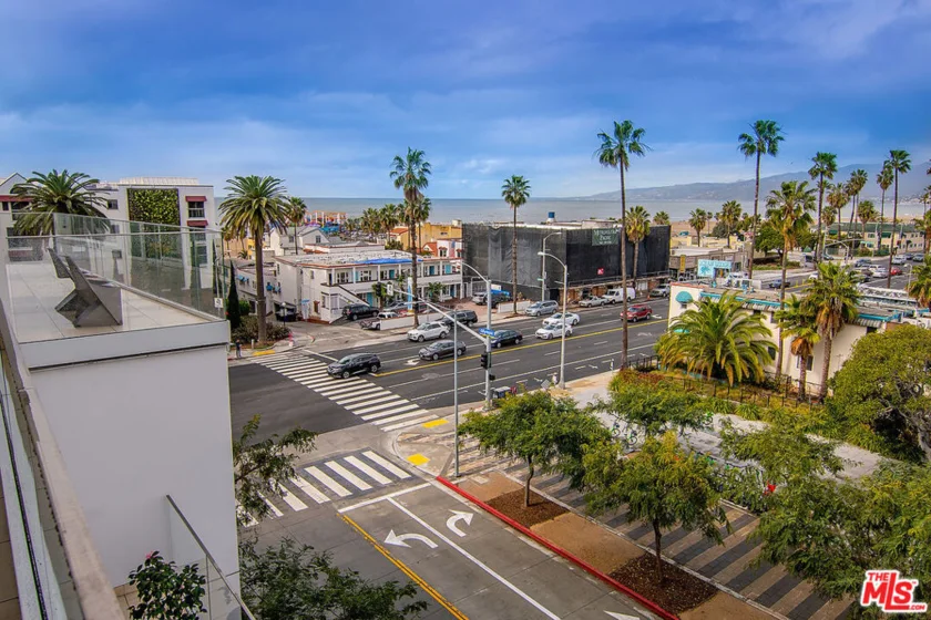 1705 Ocean Avenue #502 photo 38