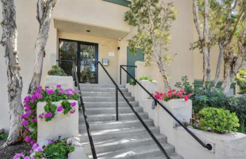 917 Torrance Street #21 photo 1