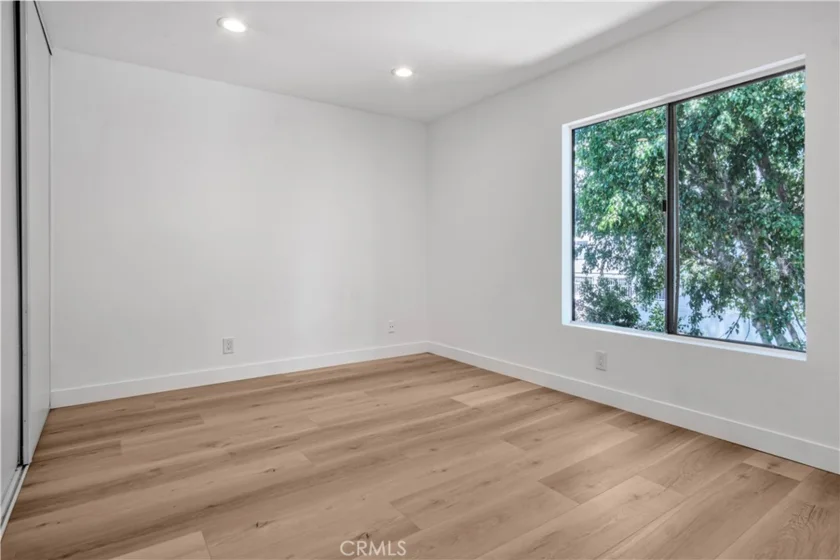 5700 Etiwanda Avenue #288 photo 17
